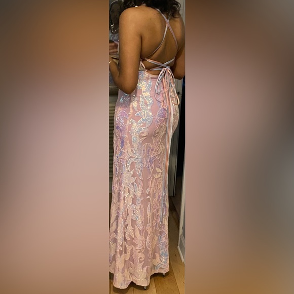 BRAND: Betsy and Adam. SIZE: 8. COLOR: light pink and iridescent.